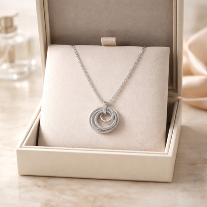 Collier avec pendentifs