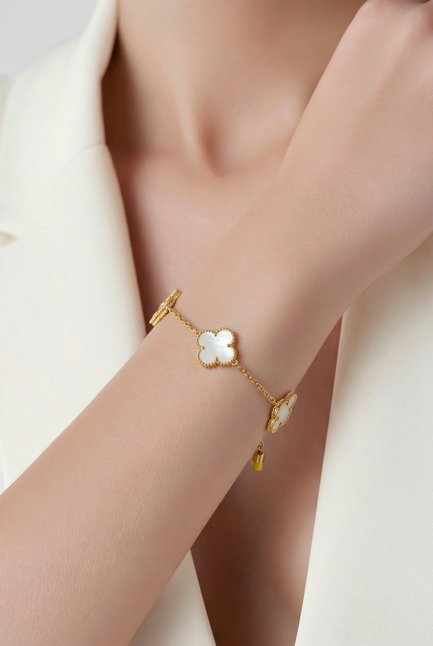 Bracelet Trèfle Élégant