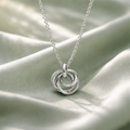 Collier avec pendentifs