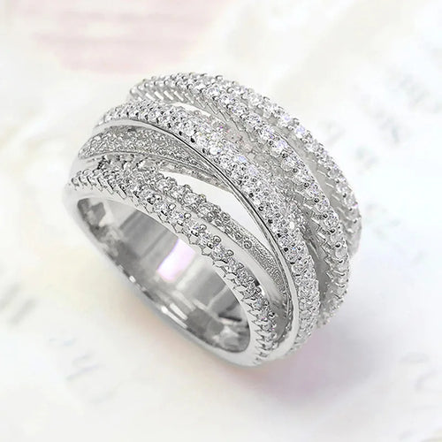 Bague Croisée Multi-couches de Luxe