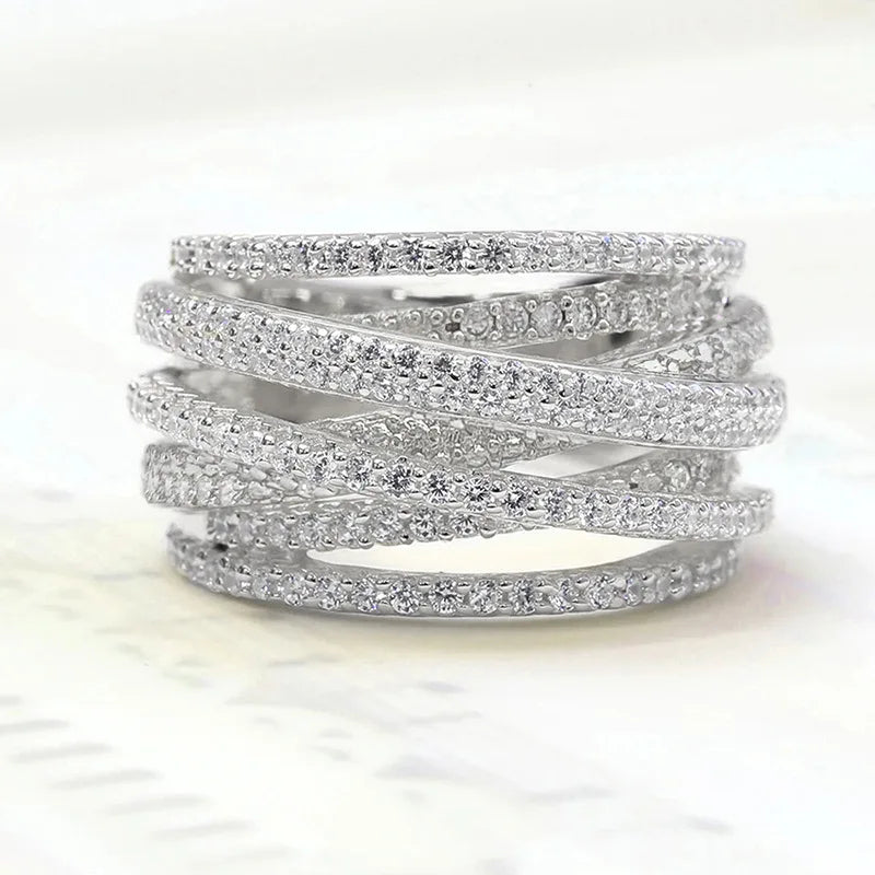 Bague Croisée Multi-couches de Luxe
