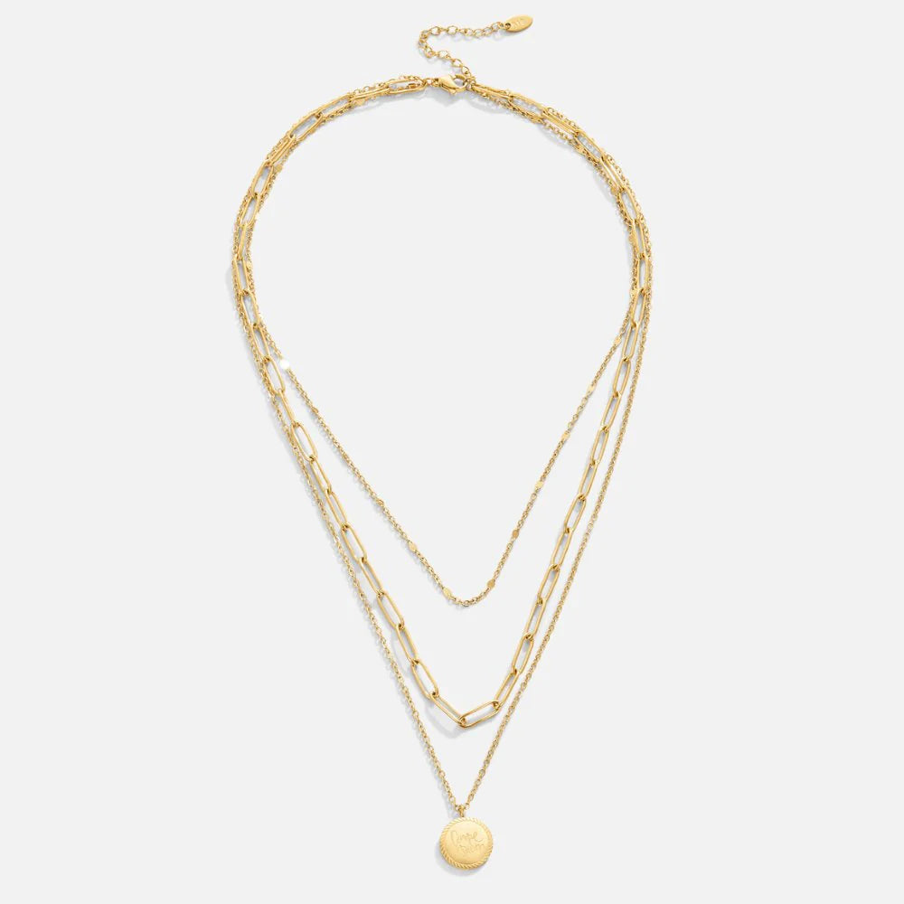 Collier Superposé avec Pièces Vintage